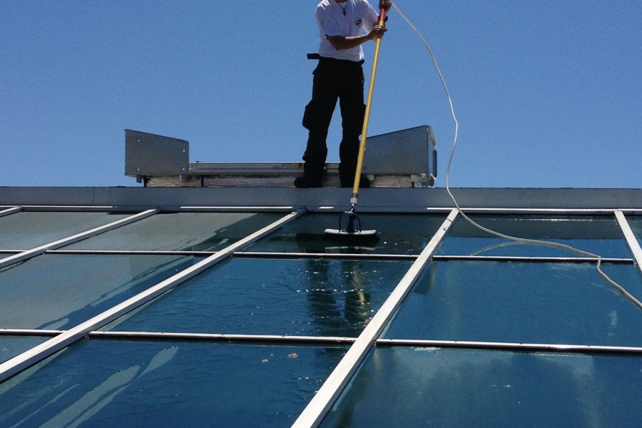Nettoyage de vitres, lavage toit de véranda & verrière particuliers et professionnels